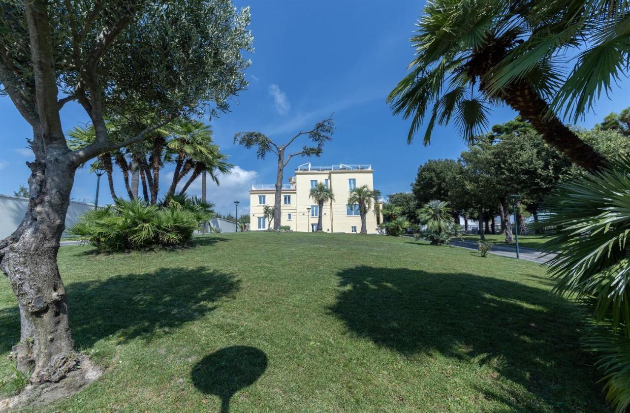 Riama Agriresort Napoli Esterno foto